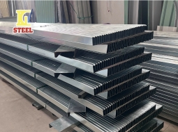 Xà Gồ Z Mạ Kẽm Chấn Đột Lỗ Tự Động Giá Tốt - Tôn Thép Kim Lân